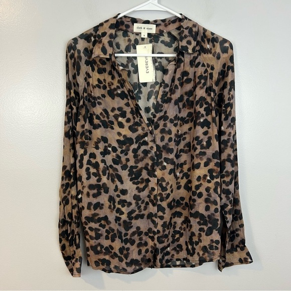 NWT Cloth & Stone Animal Print Lightweight Button Down Shirt Golden Spots Size S - Picture 2 of 15